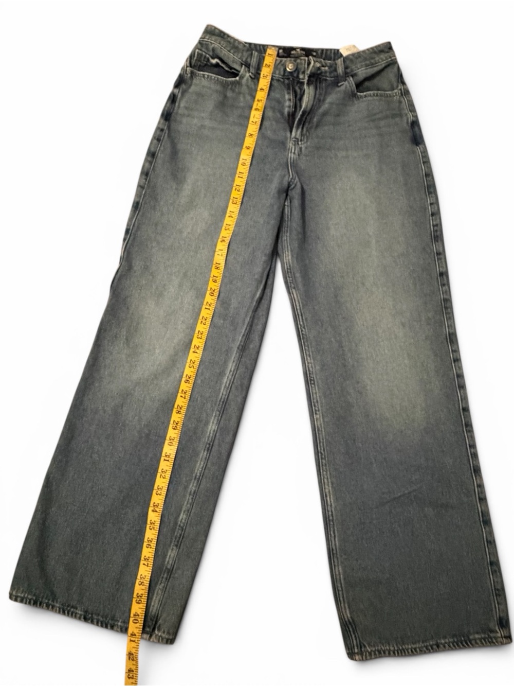 Hollister Wide-Leg Vintage Gray Wash Jeans - Picture 2 of 5